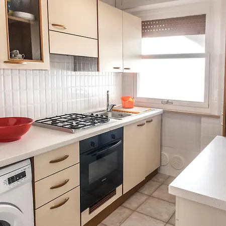 Trilocale Fronte Mare A - M263