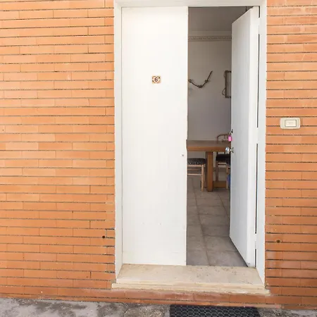 Trilocale Fronte Mare A - M263 *