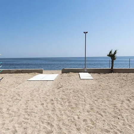 Trilocale Fronte Mare A - M263 Apartment *